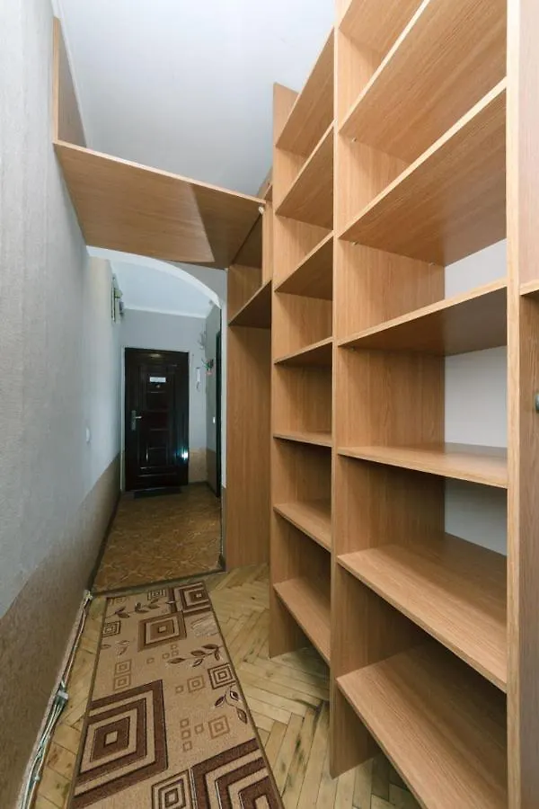 Apartmán Донца 18, Шалимова, Нау, 2-Х Комнатная Отрадный Проспект, Спорткомплекс Венето, Миридиан, Исида, Isida, Шулявская 15 Мин Kyjev
